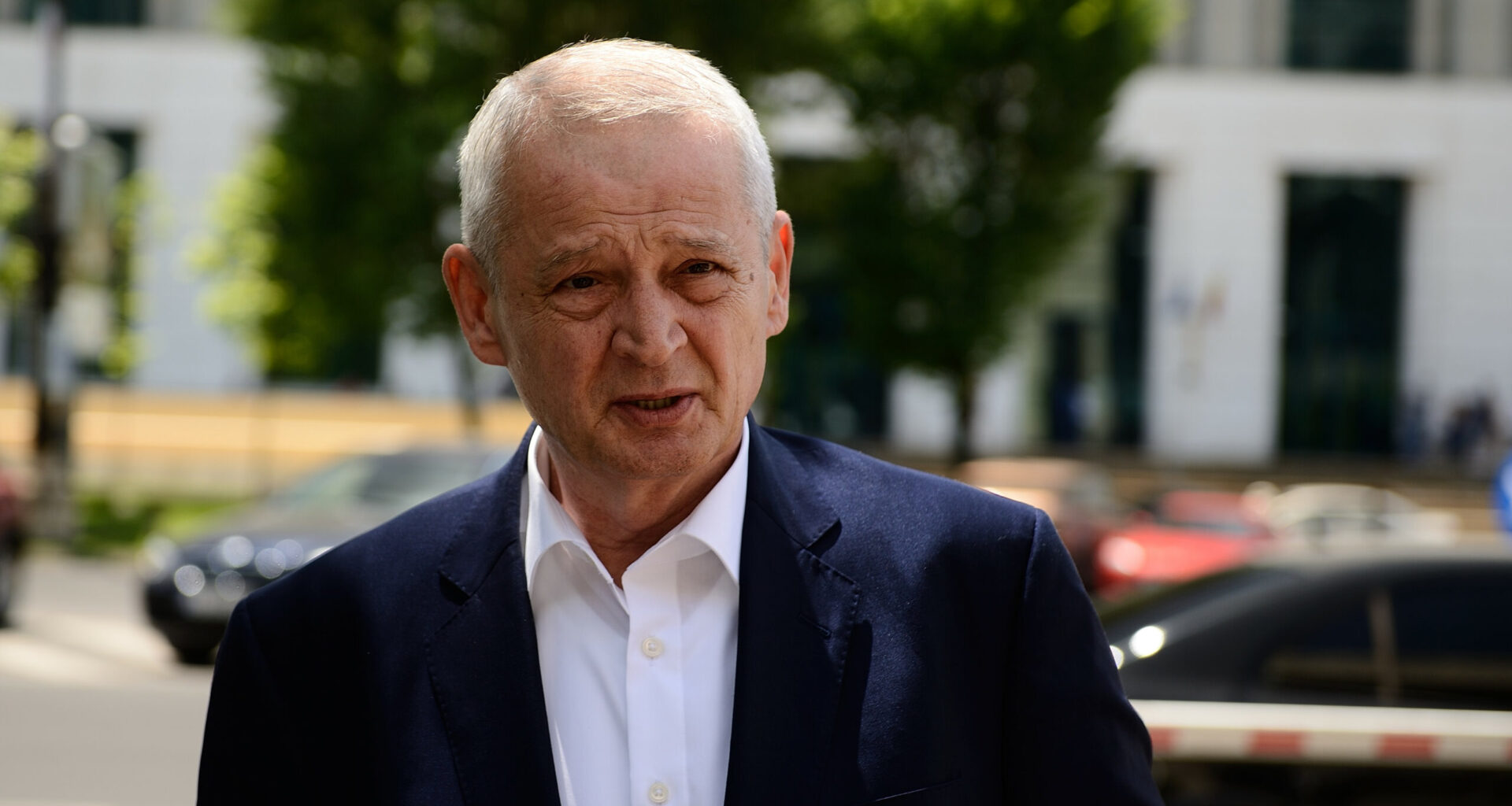 Fostul primar al Capitalei, Sorin Oprescu, reținut lângă aeroportul din Salonic