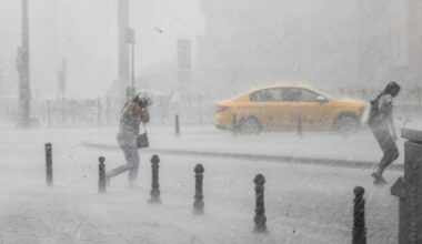 Primăria Capitalei pregăteşte măsuri de urgenţă pe fondul codului portocaliu de vijelie