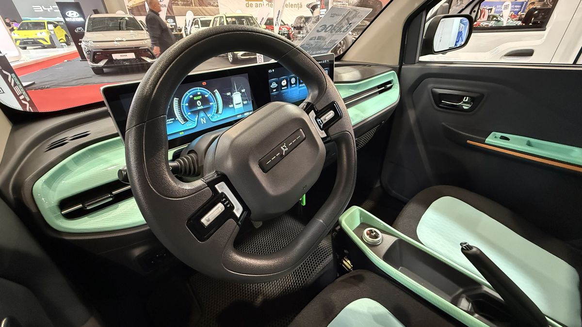 CityZEN, micromașina cu suflet românesc care poate fi condusă de la 16 ani