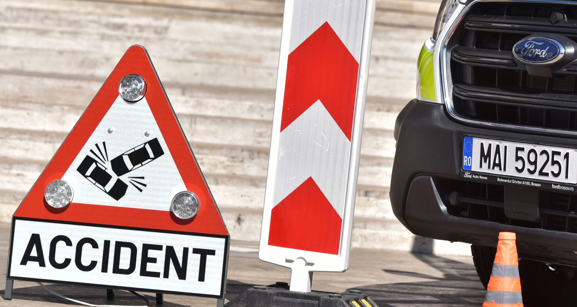 Tânărul aflat la volanul mașinii a fost reținut