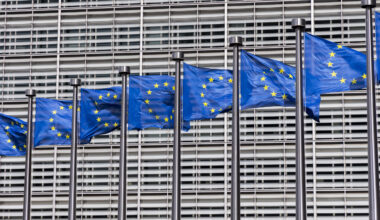 UE joacă dur: ori luați banii Rusiei, ori scoateți banii din buzunar - Mediafax