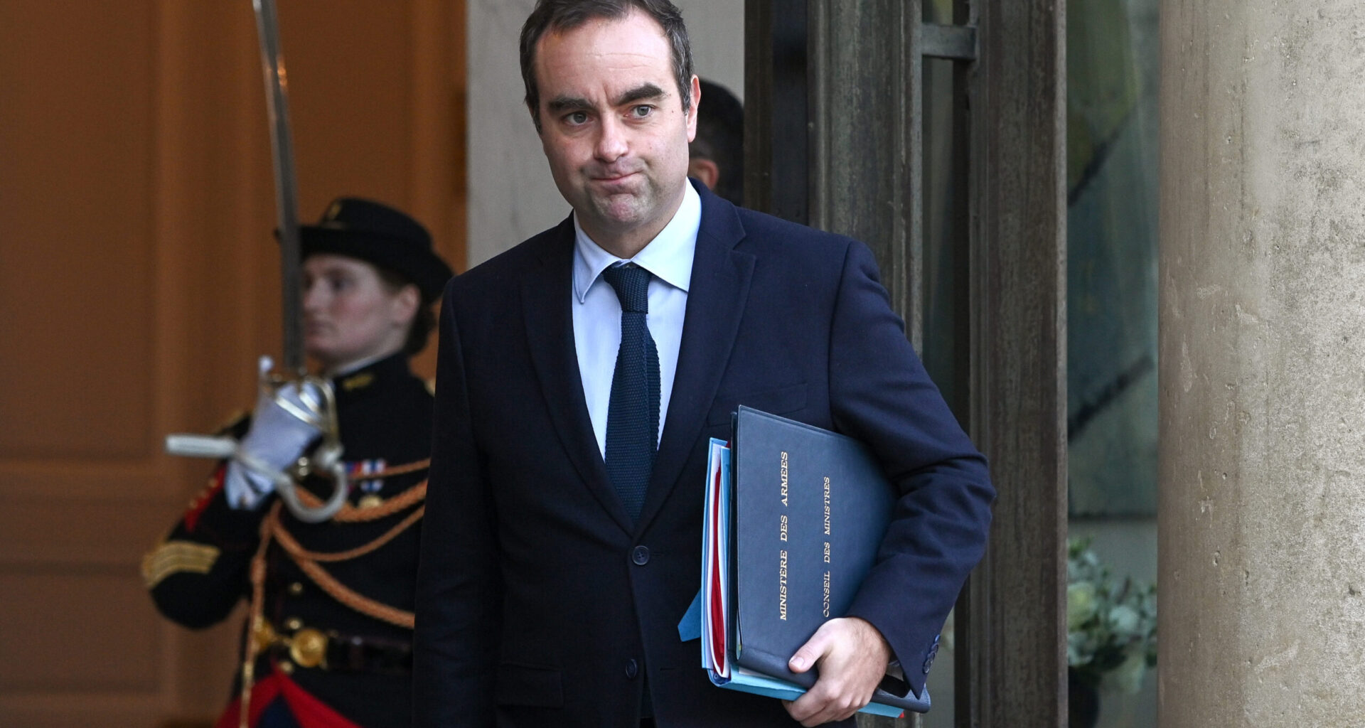 Criză politică în Franța. Macron îi cere lui Lecornu să continue negocierile pentru formarea unui nou guvern