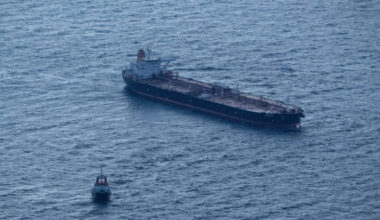 Petrolier din flota fantomă a Rusiei, descoperit lângă un parc eolian offshore din Franța