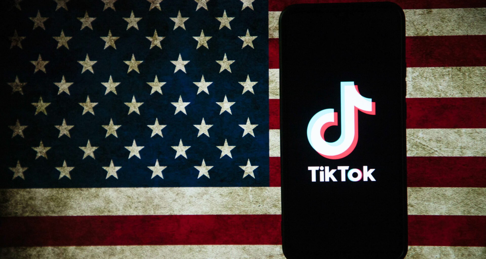 SUA și China ajung la un „acord final” privind vânzarea TikTok