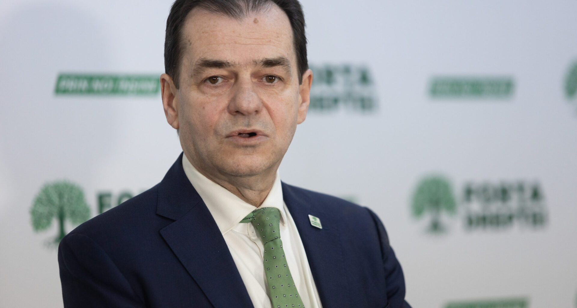 Este un om care cumpăneşte foarte bine