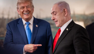 Moment incredibil. Trump i-a cerut direct președintelui Israelului să îl grațieze pe Netanyahu: „De ce nu-i acorzi grațierea?”