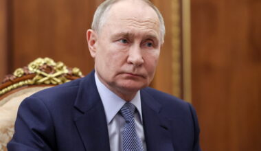 Vladimir Putin denunță acordul nuclear cu SUA privind reprocesarea plutoniului