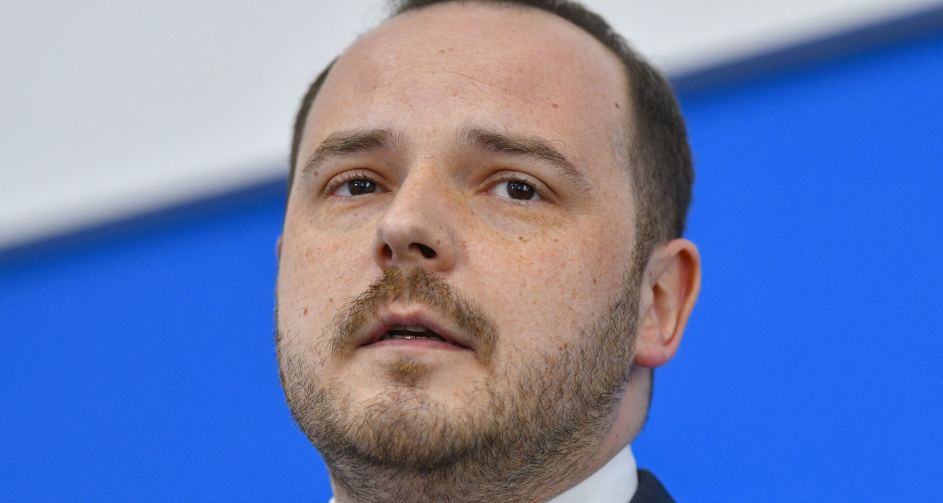 „Renunţaţi la verighetă sau plecaţi din ATI!”