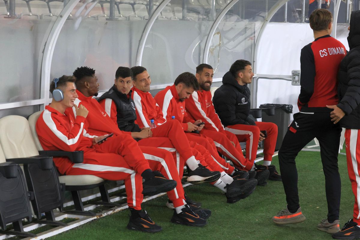 Live CS Dinamo - FC Dinamo, duel în Cupa României Betano