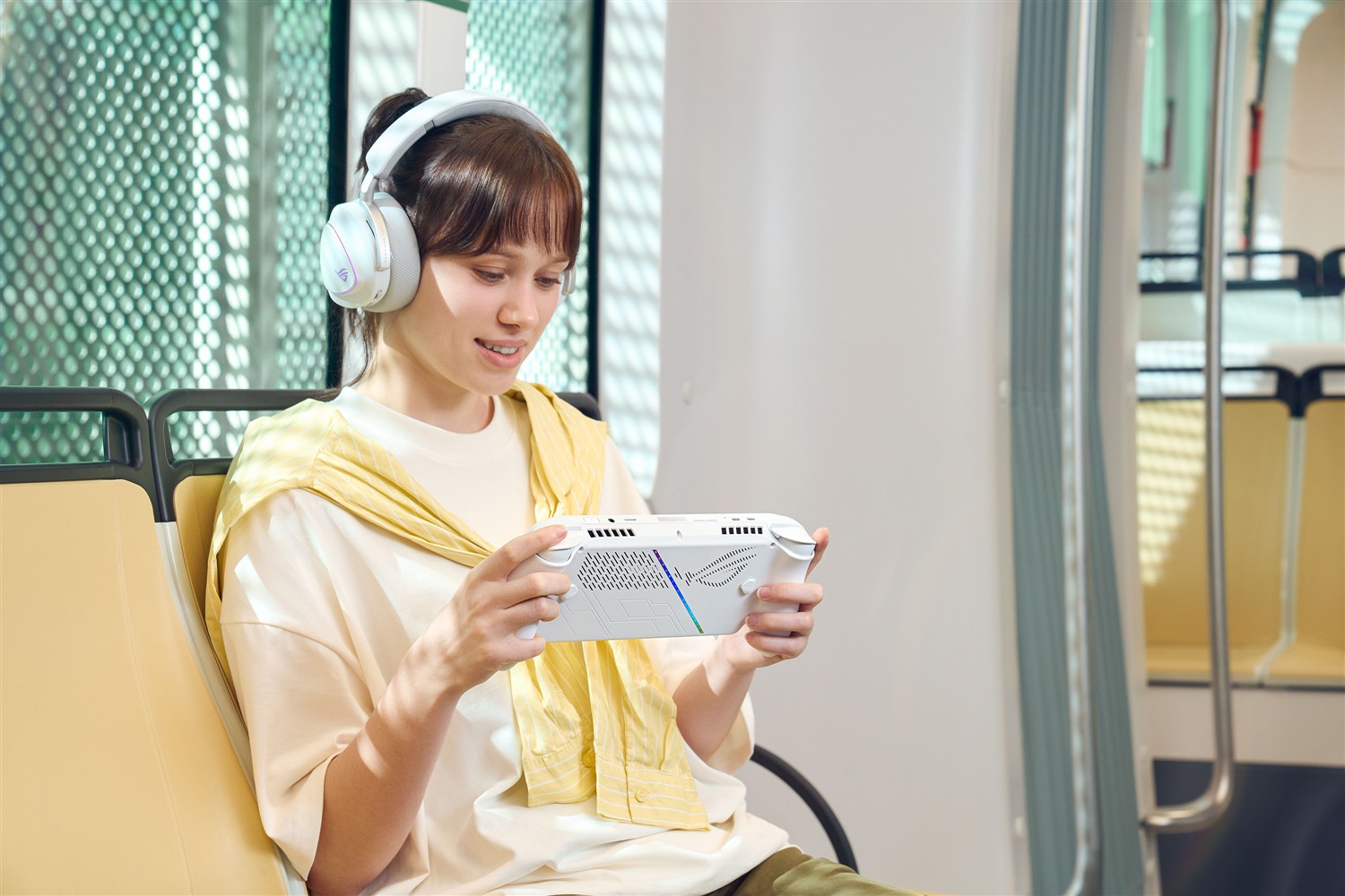 ASUS ROG Xbox Ally și ROG Xbox Ally X la precomandă prin eMAG și ASUS eshop-ul oficial