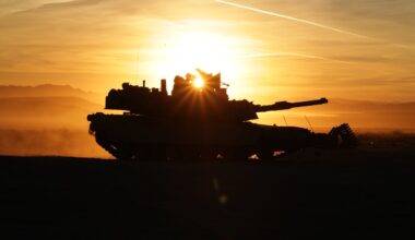 De ce România și NATO pariază pe tancuri, chiar dacă dronele le distrug în Ucraina