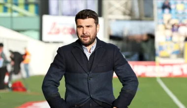 Adrian Mutu a dat lovitura! A semnat cu Fiorentina pentru afacerea în care a băgat 1.500.000 de euro: „E o mare mândrie”