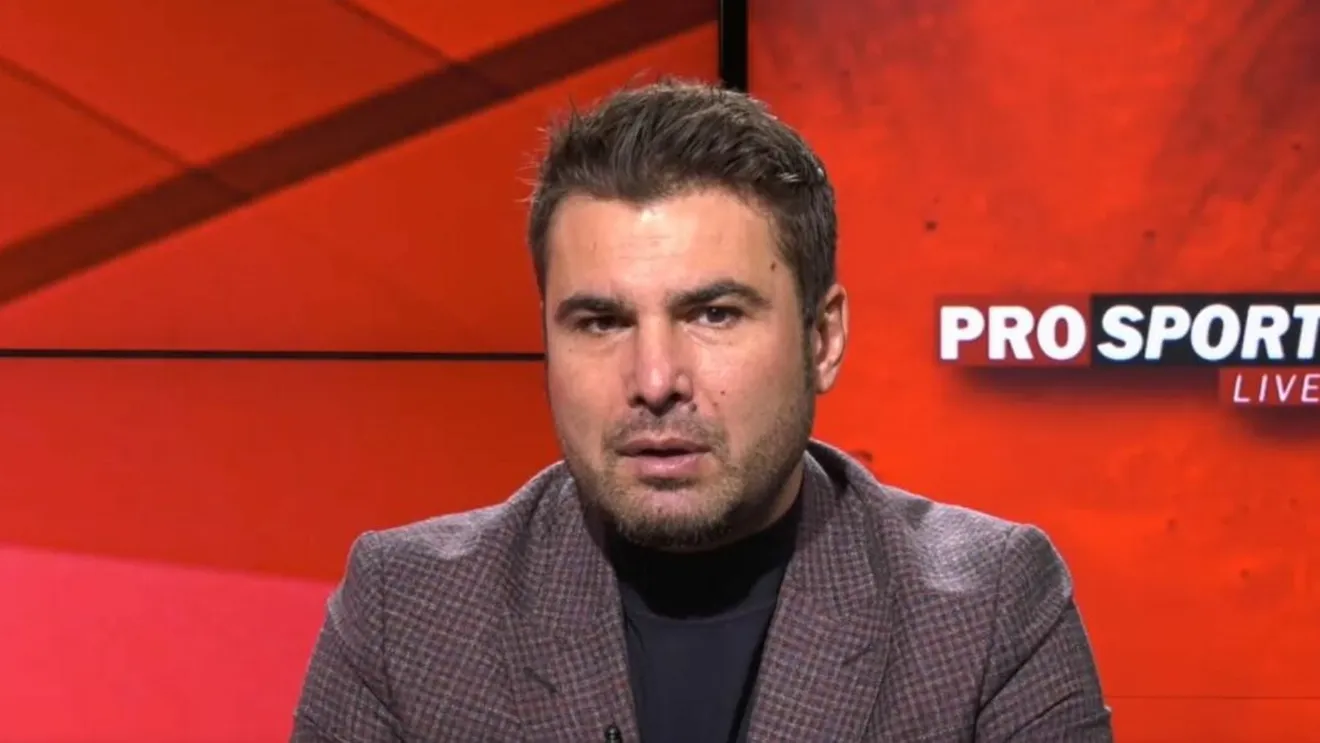 Adrian Mutu i-a sfătuit pe olteni să nu mai pună „presiune artificială" pe Mirel Rădoi