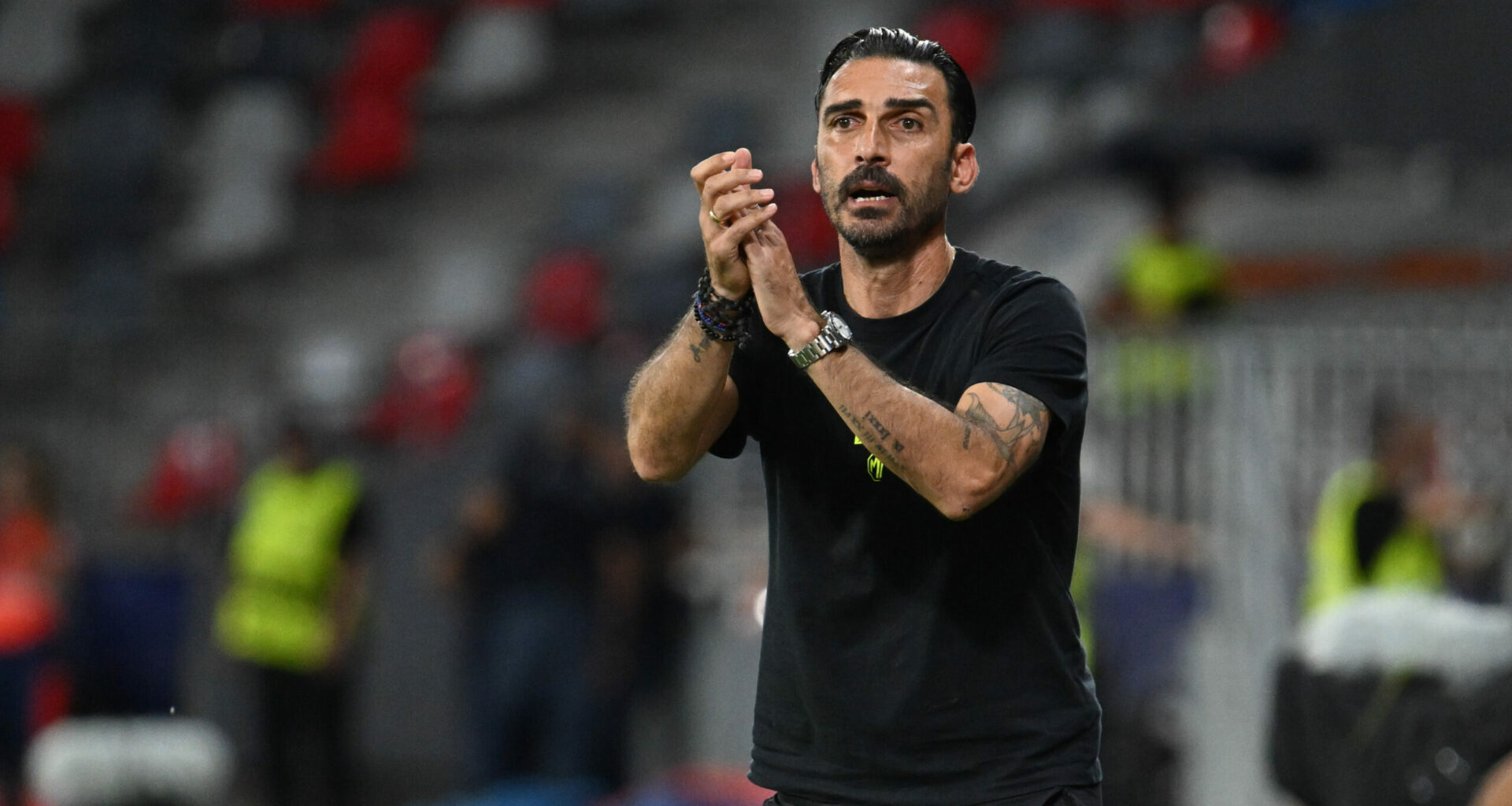 „Mai bine să rămână în vestiar!”