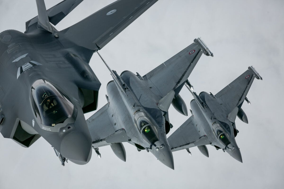 Avioane de lupta F16