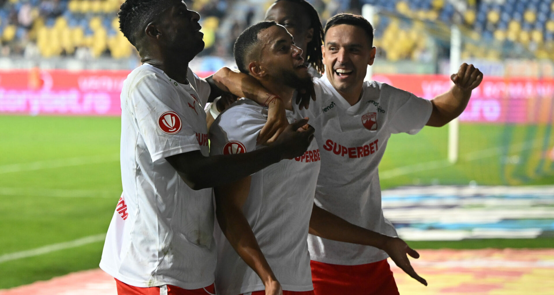 Boateng și Gnahore pot fi luați gratis de FCSB, CFR Cluj, Rapid și Craiova