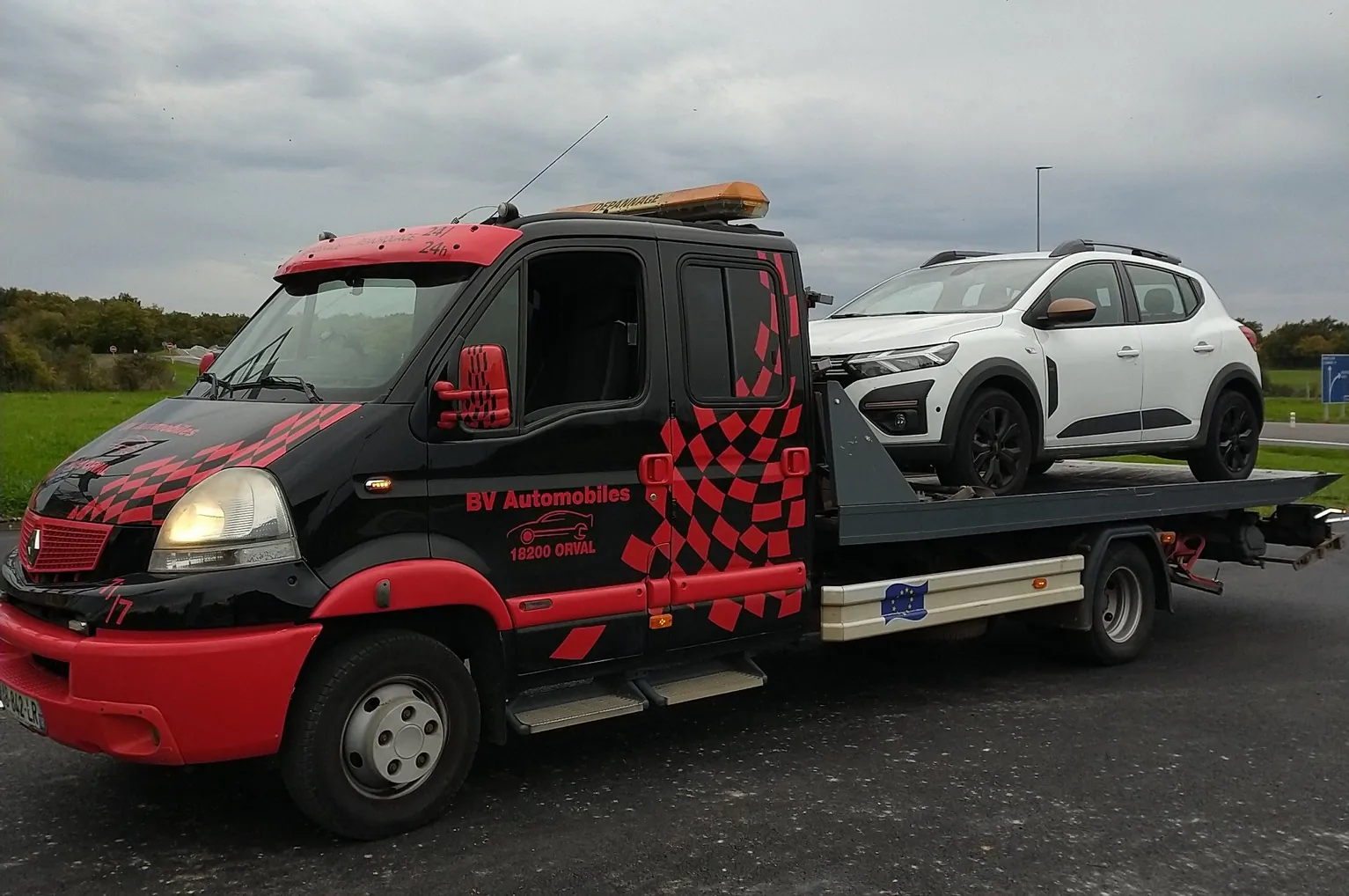 Dacia Sandero, surprinsă de radar pe o autostradă din Franța cu 189 km/h, viteză mai mare decât cea maximă declarată de producător - Economedia.ro