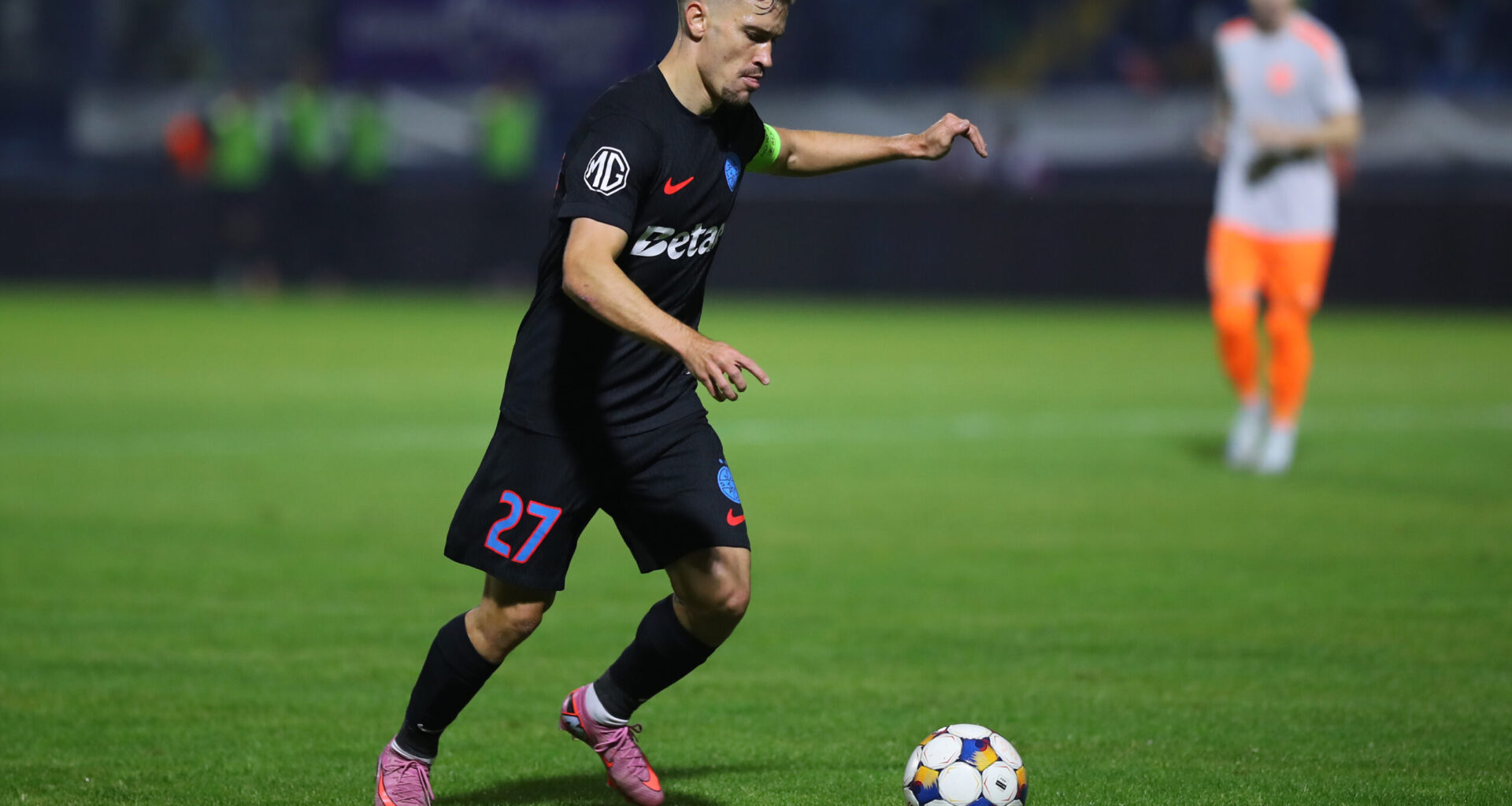 Darius Olaru a pus tunurile pe colegii de la FCSB după rușinea cu Metaloglobus: „Ne-am bătut joc”