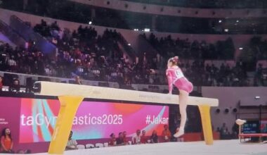 Dramă pentru Sabrina Voinea în finala de la bârnă de la Campionatul Mondial! Gimnasta a căzut și nota a fost un dezastru!