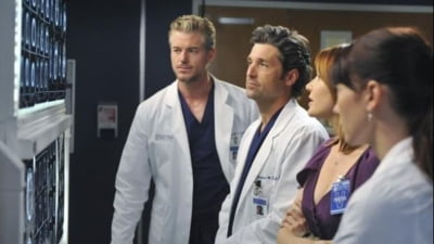 Eric Dane, actorul din „Anatomia lui Grey”, surprins în scaun cu rotile la Washington. Boala l-a transformat radical FOTO