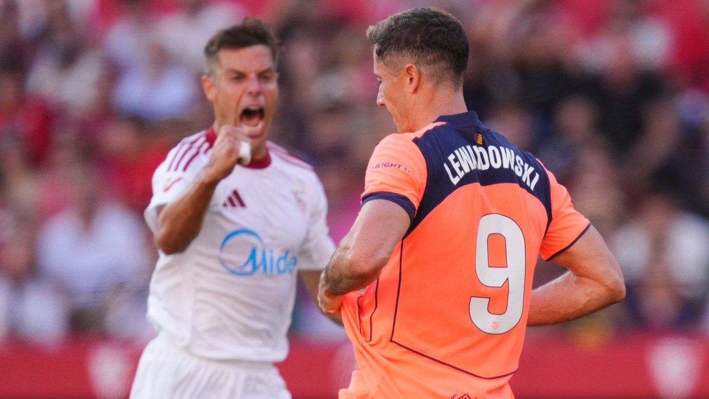 FC Barcelona, distrusă de FC Sevilla! Catalanii au fost umiliți după ce Lewandowski a ratat incredibil un penalty