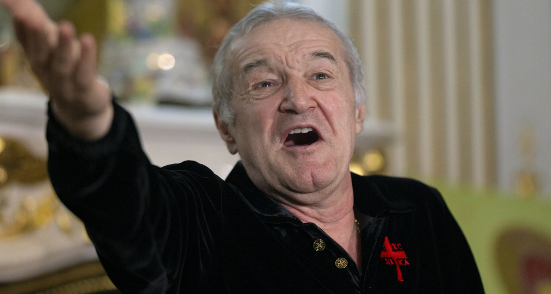 Gigi Becali a anunțat că renunță la fotbalistul FCSB în cel mai greu moment al carierei lui, spre surprinderea lui Rusescu