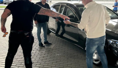 Milionarul român care a vrut să fugă din țară prin metoda “tubului de oxigen”