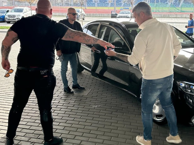 Milionarul român care a vrut să fugă din țară prin metoda “tubului de oxigen”