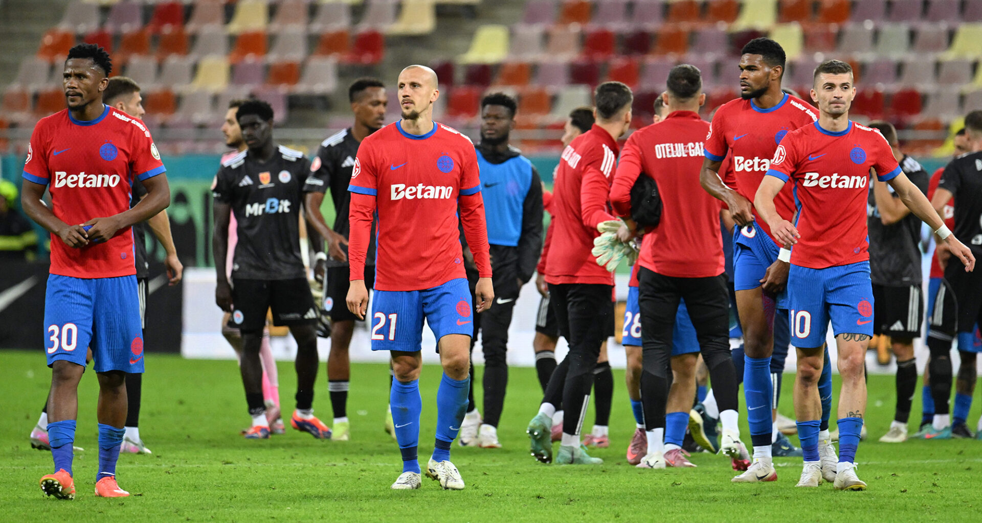 L-a făcut praf pe fotbalistul FCSB