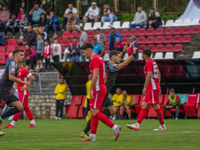 Cod roșu după dezastrul din ultima etapă! Patronul clubului vrea să iasă din fotbal și echipa e amenințată cu retragerea din campionat