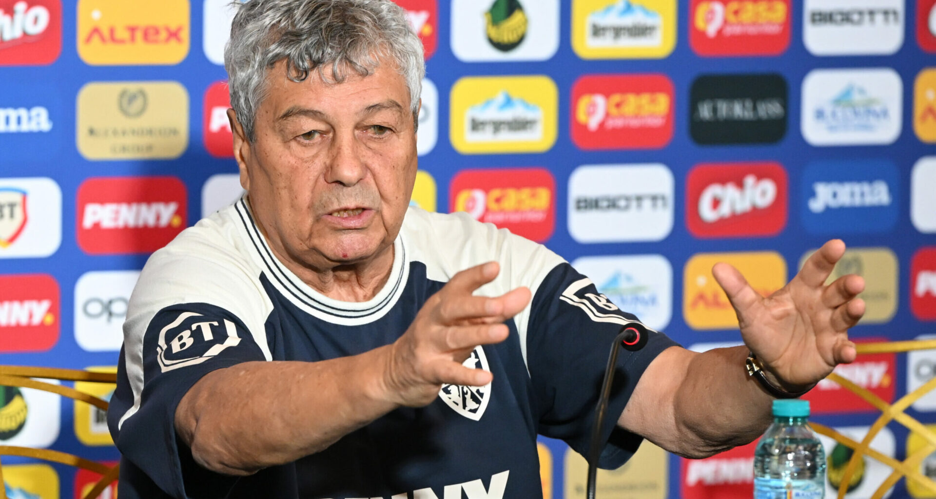 "Bucurați-vă cât îl mai avem în viață"