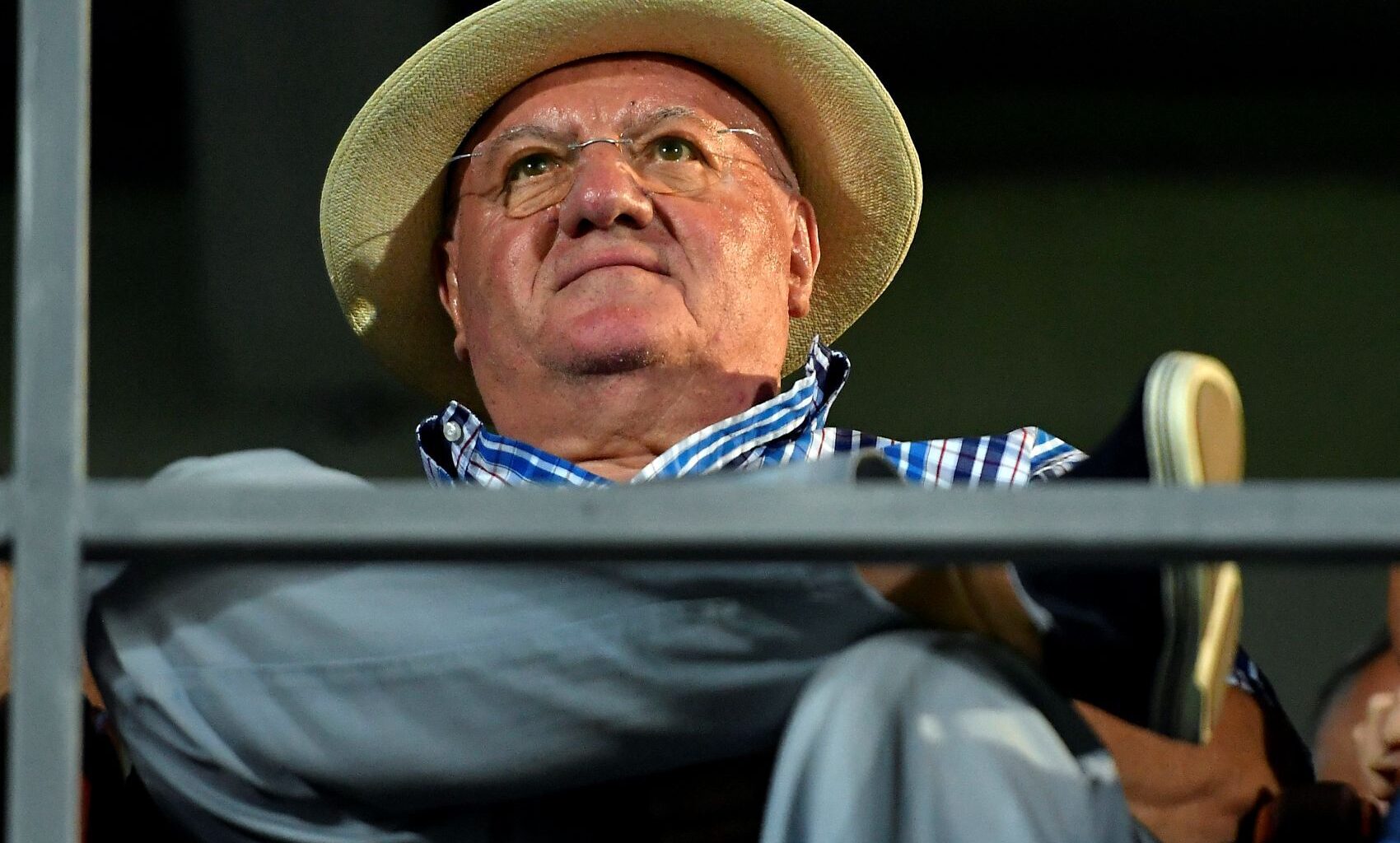 Mitică Dragomir şi-a ajutat un prieten să câştige 40.000.000 de dolari dintr-o criptomonedă! „Bă, vedeți că se duce în cap. Mergeți pe imobiliare”