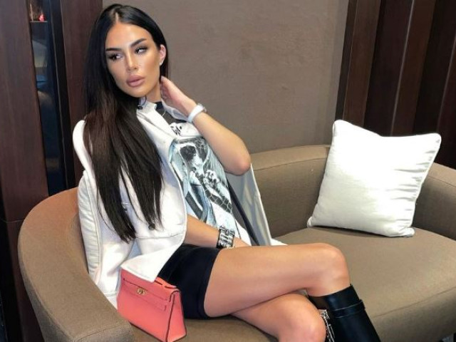 Ioana Țiriac i-a cerut tatălui său să NU vândă "perla coroanei". Miliardarul a acceptat, însă, oferta și a dat lovitura