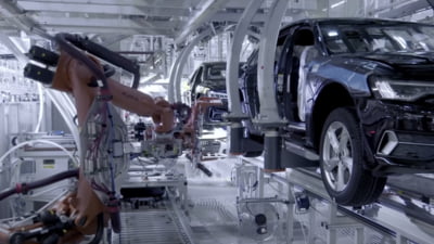 Paradox tragic în America: Au rămas fără muncitori în fabrici, dar cu banii irosiți pe inteligența artificială. Avertismentul șefului Ford