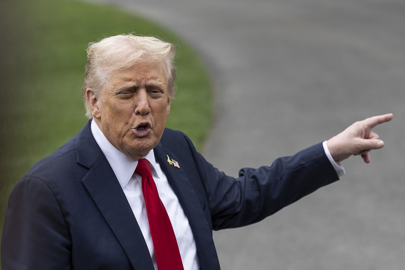 Promisiunea extraordinară pe care Trump o face Qatarului bagă America într-un cuib de viespi