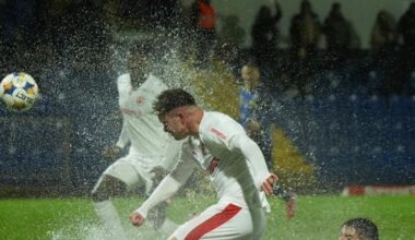 Dinamo, victorie în bazin. Jucătorii lui Kopic s-au impus pe terenul impracticabil de la Clinceni și au urcat pe locul doi