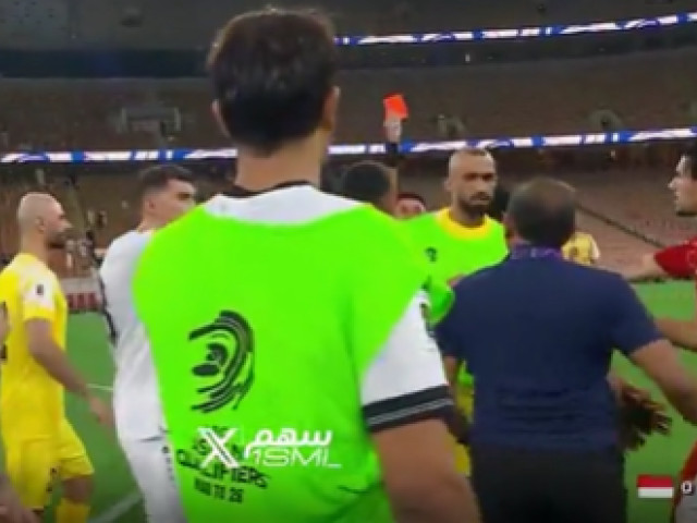 OUT! A plătit cu funcția după ”hoția secolului”