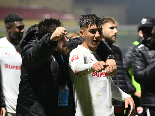 Acum VREA să se reia discuțiile cu Dinamo. Fundașul crescut de Milan, dezamăgit de alegerea făcută în vară