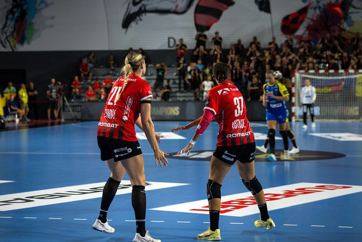 LIVE Gyor - Gloria Bistrița, duel cu deținătoarea trofeului din Liga Campionilor