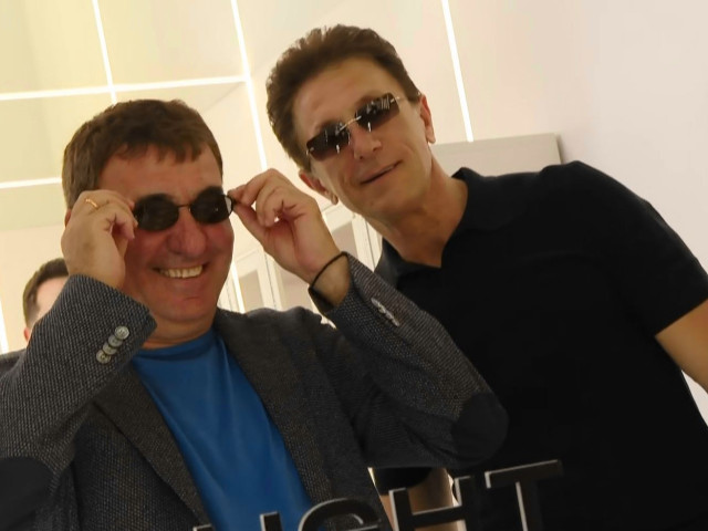 prima decizie luată, imediat după ce a dat lovitura