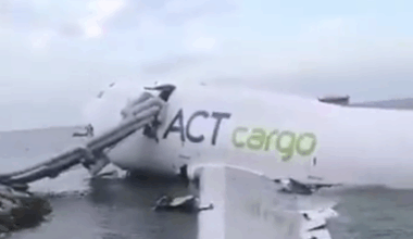 Accident grav pe aeroportul din Hong Kong: Un avion cargo a ieșit de pe pistă… - Mediafax