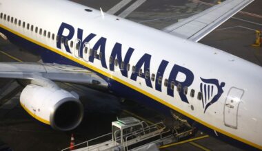 Anchetă în desfășurare. Un avion Ryanair a aterizat pe aeroportul din Manchester cu combustibil rămas în rezervoare pentru doar șase minute de zbor