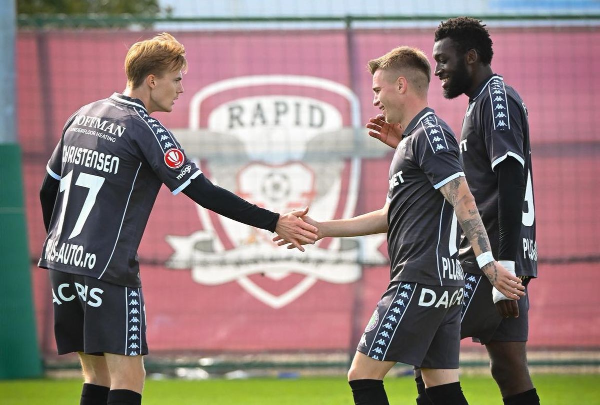 Rapid, set în amicalul de azi » Noul jucător a reușit o „dublă”