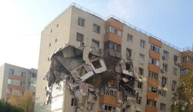 bloc devastat de explozie