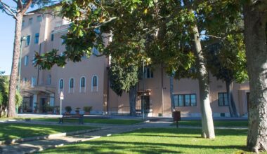 Becali a scăpat de cheltuieli » Cine plătește operația lui Mihai Popescu la Villa Stuart din Roma și recuperarea