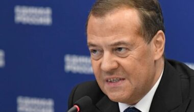 Dmitri Medvedev, nou derapaj verbal: Europa trebuie să simtă pe propria piele ce înseamnă pericolul războiului. Să se teamă şi să tremure ca nişte animale proaste într-o turmă, care sunt conduse la abator. Să facă pe ei de frică