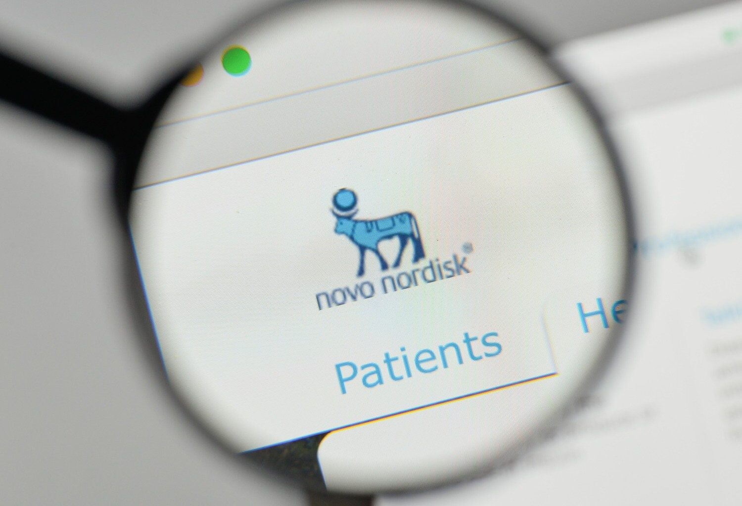 Demisii în lanţ la Novo Nordisk după un conflict între consiliul de administraţie şi fundaţia companiei / Acțiunile au scăzut cu 2,3% la scurt timp după anunţul privind demisiile