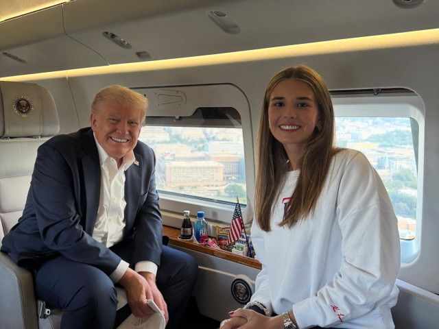Nepoata lui Donald Trump, în "lumina reflectoarelor"