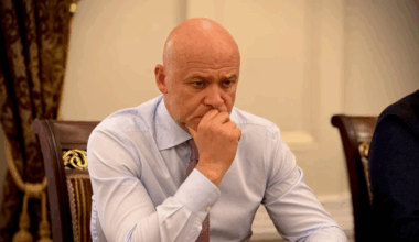 Zelenski a retras cetăţenia ucraineană a primarului Odesei. Este acuzat că deţinea paşaport rusesc