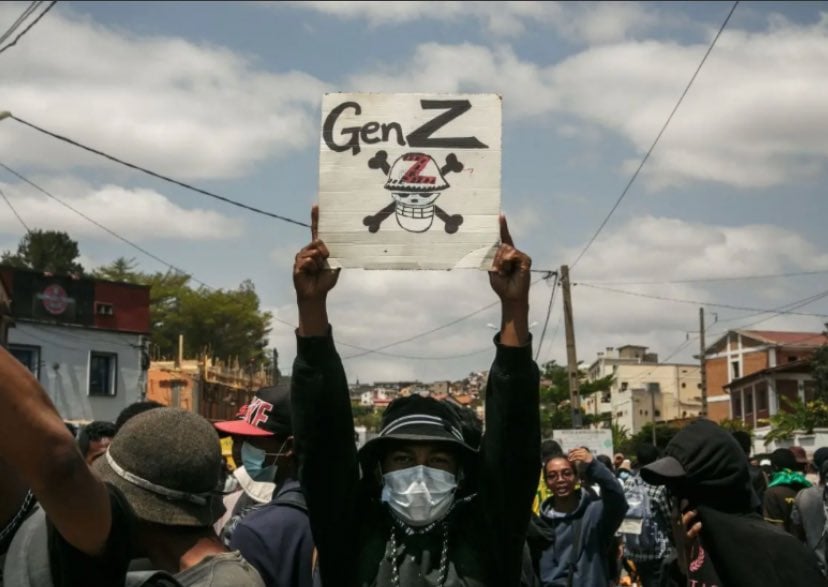 gen zi one piece pancarda